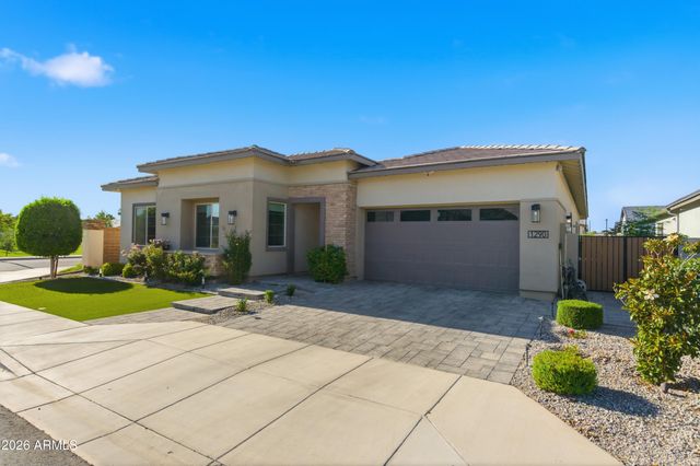 1290 E FICUS Way, Gilbert, AZ 85298