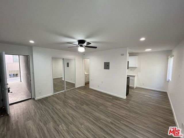 1170 Crenshaw Boulevard, Los Angeles, CA 90019