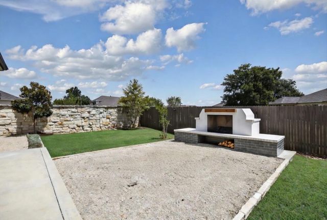 105 Potts ST, Georgetown, TX 78628