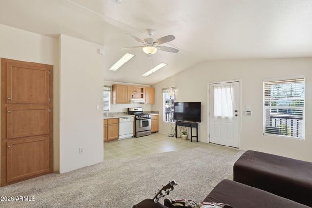 16622 N 1st Drive, Phoenix, AZ 85023