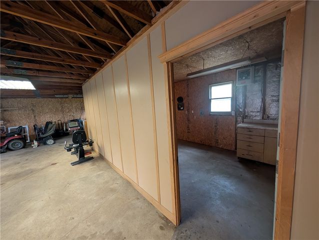 7 Louette Drive, Bradford Town, PA 16701