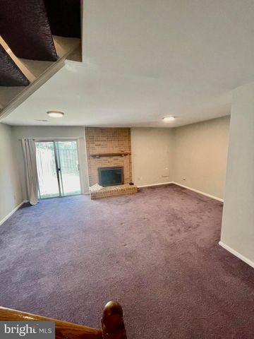 613 N ABINGDON ST, Arlington, VA 22203