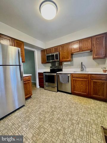 613 N ABINGDON ST, Arlington, VA 22203