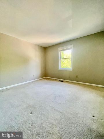 613 N ABINGDON ST, Arlington, VA 22203