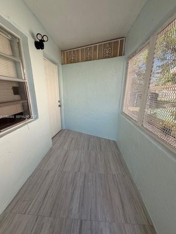 5693 Fletcher St 1-2, Hollywood, FL 33023