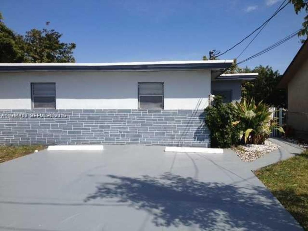 5693 Fletcher St 1-2, Hollywood, FL 33023