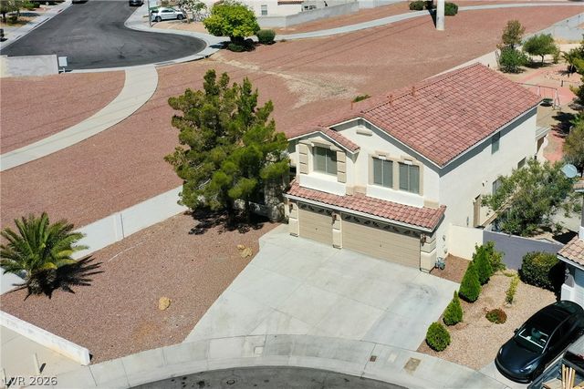 8332 Spring Arts Avenue, Las Vegas, NV 89129