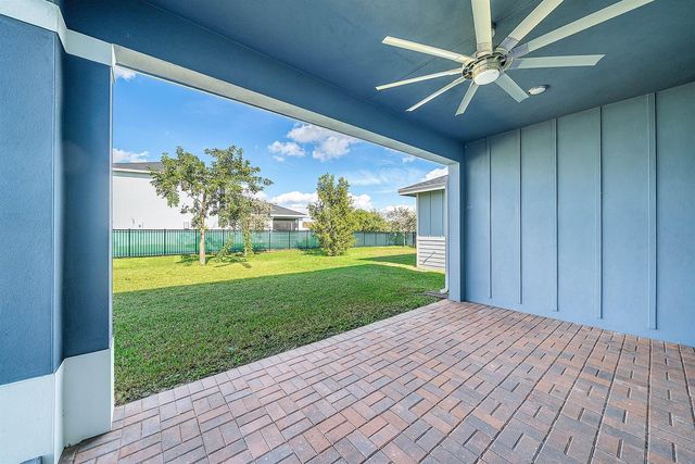 19779 Rugged Trunk Trail, Loxahatchee, FL 33470