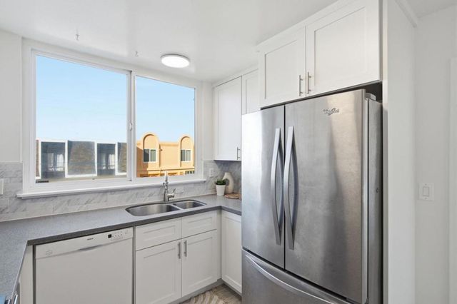 67 Saint Marks Court, Daly City, CA 94015