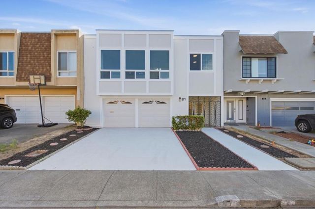 67 Saint Marks Court, Daly City, CA 94015