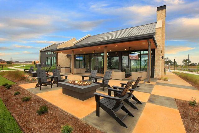 305 Horsemint LN, Georgetown, TX 78633