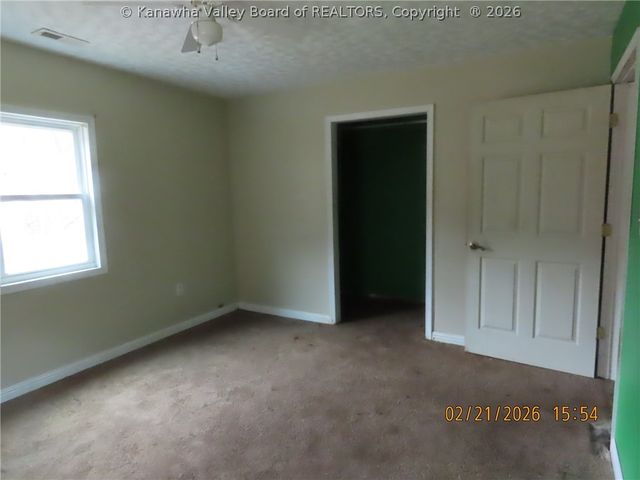 2122 Valley Grove Road, Charleston, WV 25311