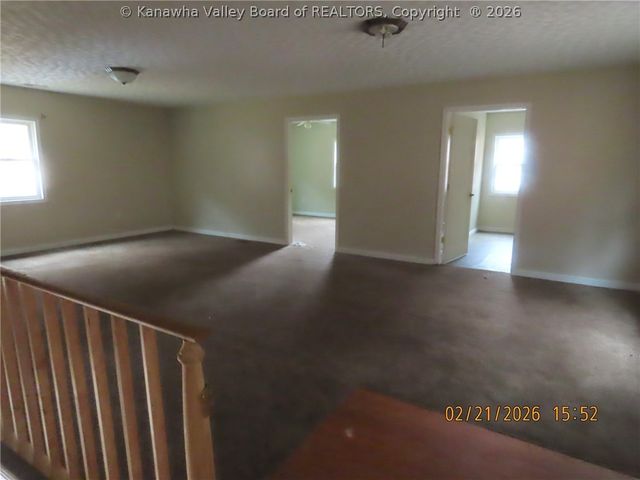 2122 Valley Grove Road, Charleston, WV 25311