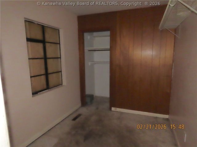 2122 Valley Grove Road, Charleston, WV 25311