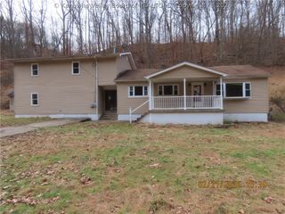2122 Valley Grove Road, Charleston, WV 25311