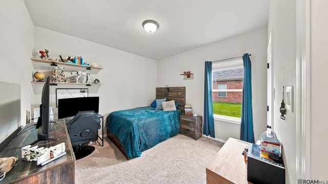 4755 E Sunset Loop, Addis, LA 70710