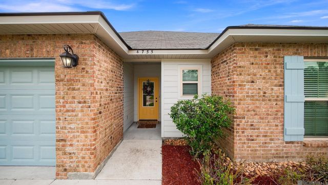 4755 E Sunset Loop, Addis, LA 70710