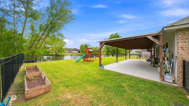 4755 E Sunset Loop, Addis, LA 70710