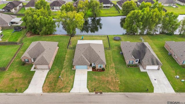 4755 E Sunset Loop, Addis, LA 70710