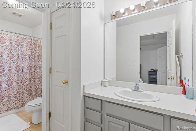 10511 N Lewis Road, Clio, MI 48420