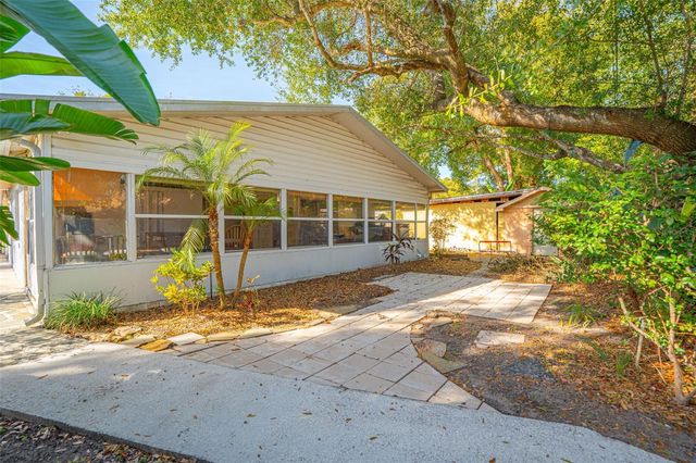 5221 CHENAULT AVENUE, Orlando, FL 32839