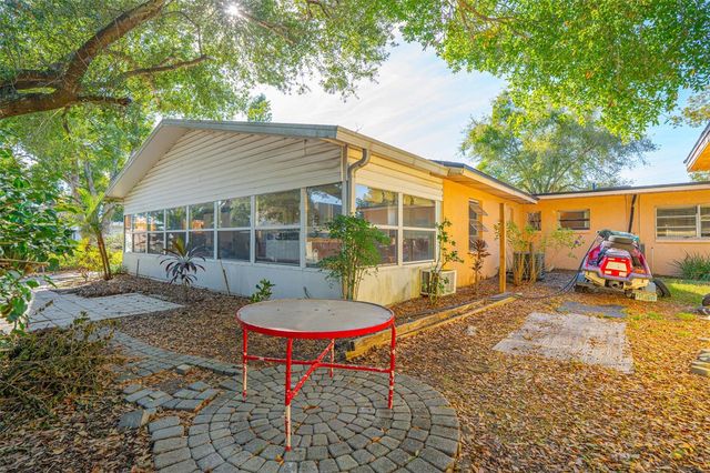 5221 CHENAULT AVENUE, Orlando, FL 32839