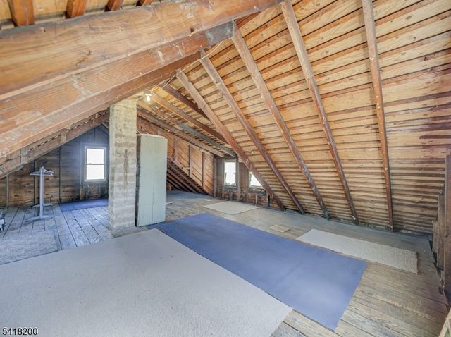 1320 Knopf St, Manville Boro, NJ 08835