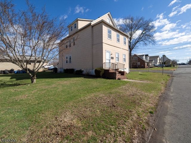 1320 Knopf St, Manville Boro, NJ 08835