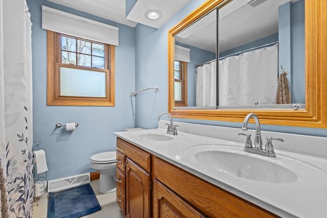 2910 31ST STREET SOUTH, Wisconsin Rapids, WI 54494