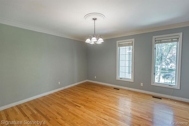 2855 Cranbrook Ridge Court, Rochester Hills, MI 48306