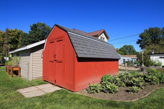 211 Horace Avenue E, Dassel, MN 55325