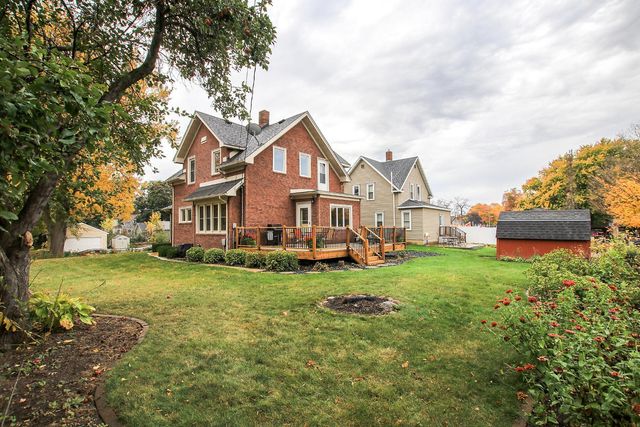 211 Horace Avenue E, Dassel, MN 55325