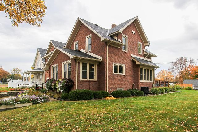 211 Horace Avenue E, Dassel, MN 55325