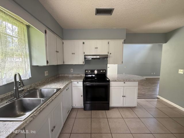 12744 BURNING TREE Lane W, Jacksonville, FL 32223