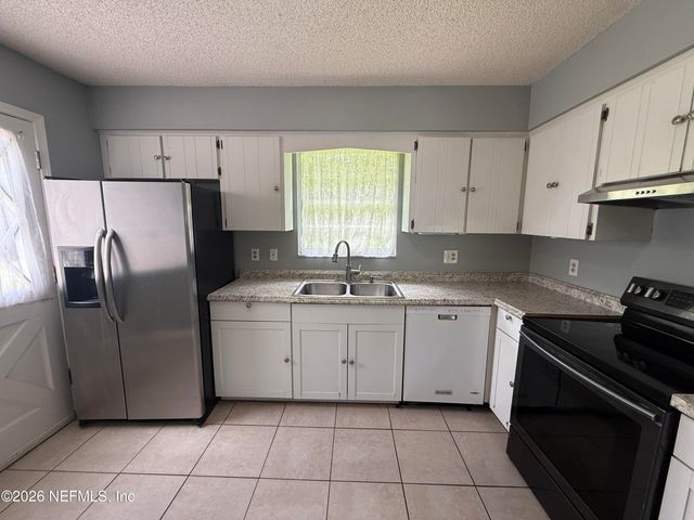 12744 BURNING TREE Lane W, Jacksonville, FL 32223