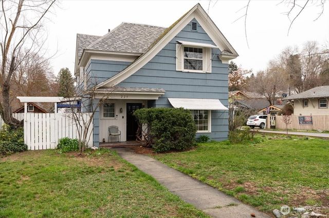 225 S Division Street, Cashmere, WA 98815