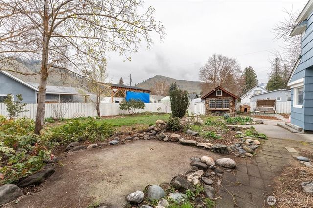 225 S Division Street, Cashmere, WA 98815