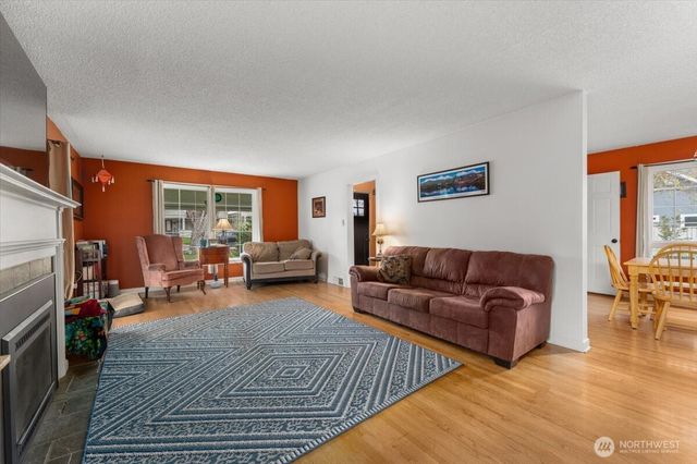 225 S Division Street, Cashmere, WA 98815