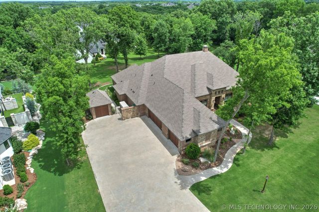 17743 E Red Hawk Road, Owasso, OK 74055