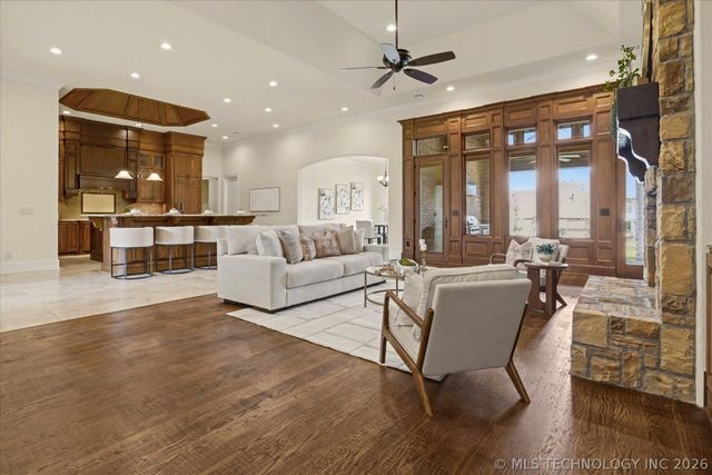 17743 E Red Hawk Road, Owasso, OK 74055
