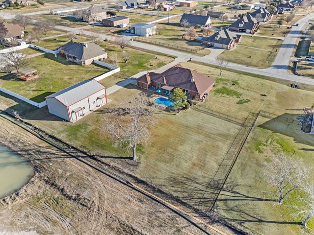 2825 Aston Meadows Drive, Haslet, TX 76052