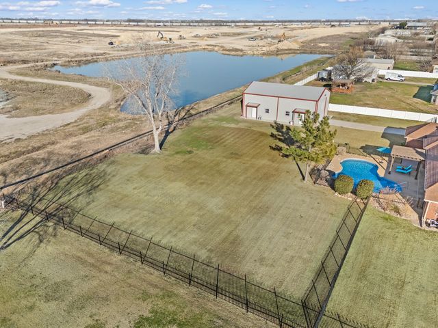 2825 Aston Meadows Drive, Haslet, TX 76052