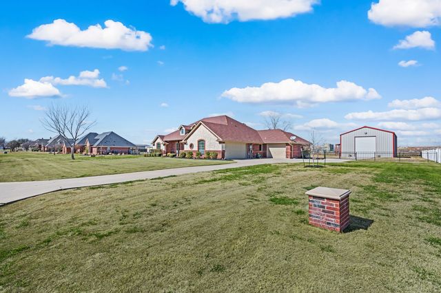 2825 Aston Meadows Drive, Haslet, TX 76052