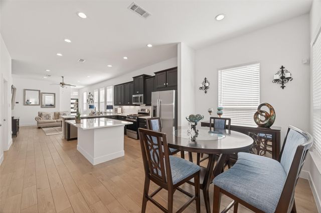 7911 Coco Verde Drive, Cypress, TX 77433