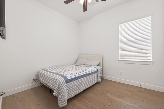 7911 Coco Verde Drive, Cypress, TX 77433