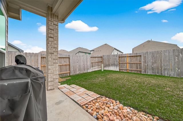 7911 Coco Verde Drive, Cypress, TX 77433