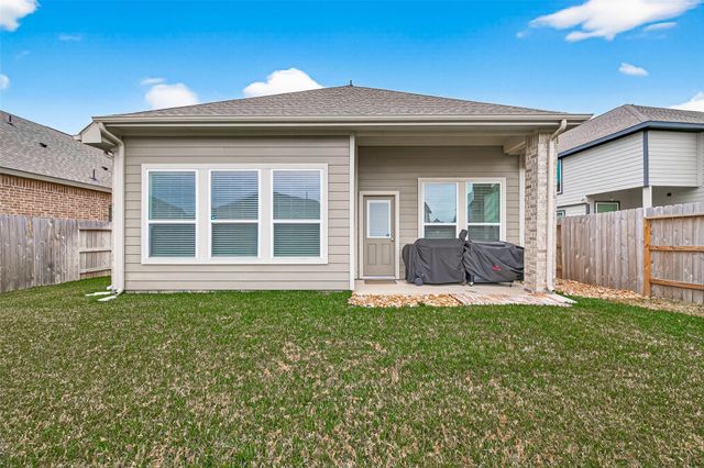 7911 Coco Verde Drive, Cypress, TX 77433