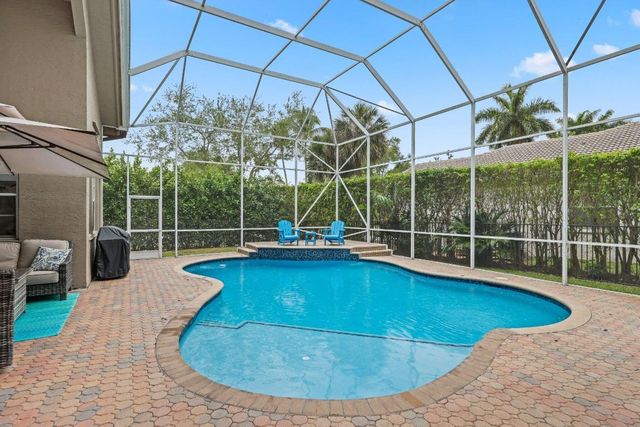 19219 N Creekshore Court, Boca Raton, FL 33498