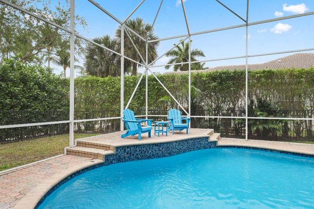 19219 N Creekshore Court, Boca Raton, FL 33498