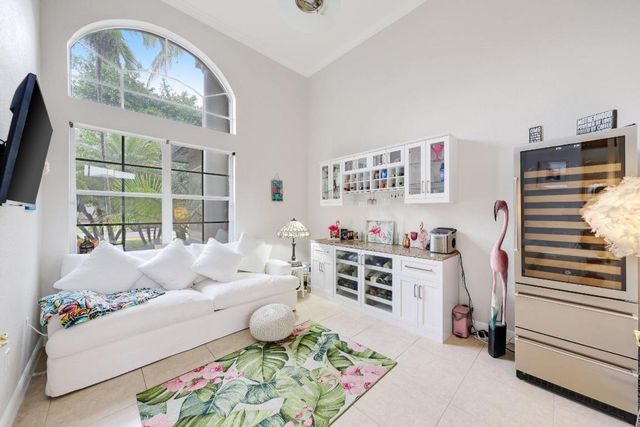 19219 N Creekshore Court, Boca Raton, FL 33498